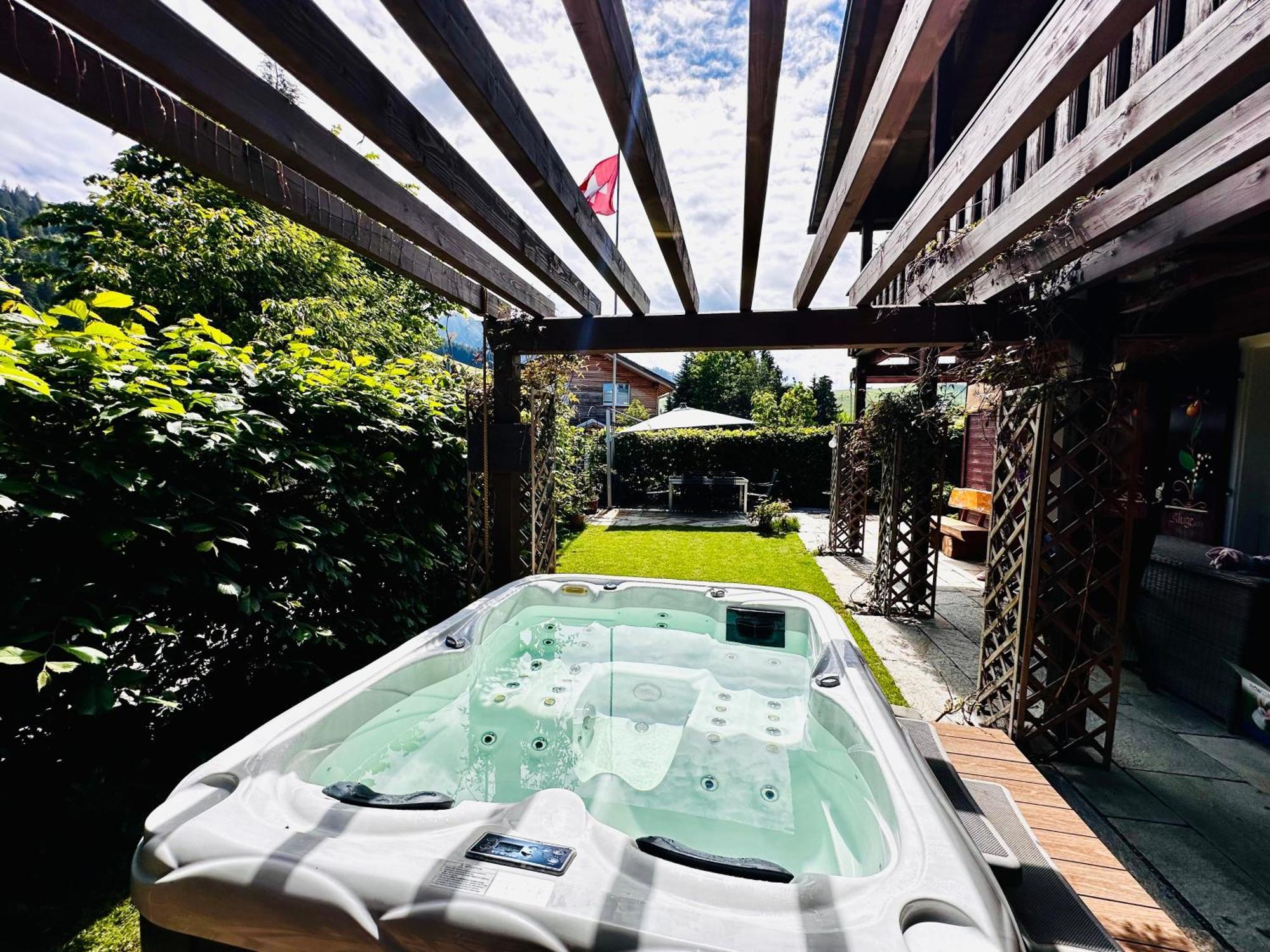 The Swiss Paradise 2 Apartment With Garden, Whirlpool, And Mountain Panorama Wirzweli Exterior foto